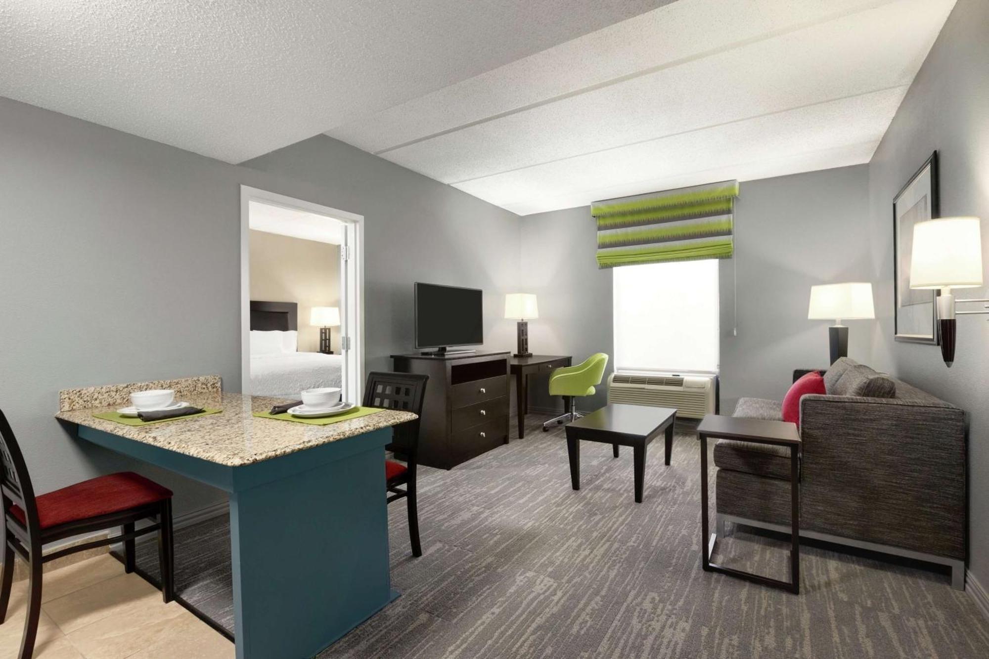 Hampton Inn And Suites Houston Clear Lake Nasa Webster Exterior foto